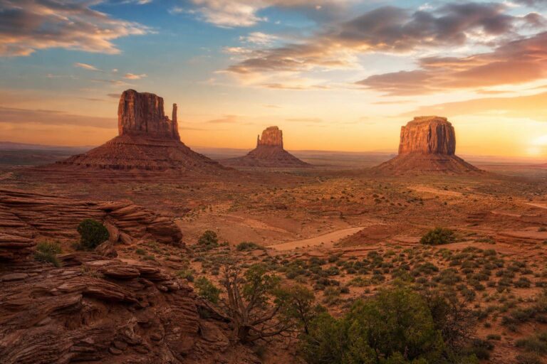 Explorer les merveilles majestueuses de Monument Valley